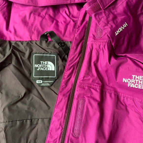 The North Face Women’s HyVent Waterproof Magenta Lightweight Hooded Jacket - Picture 3 of 7